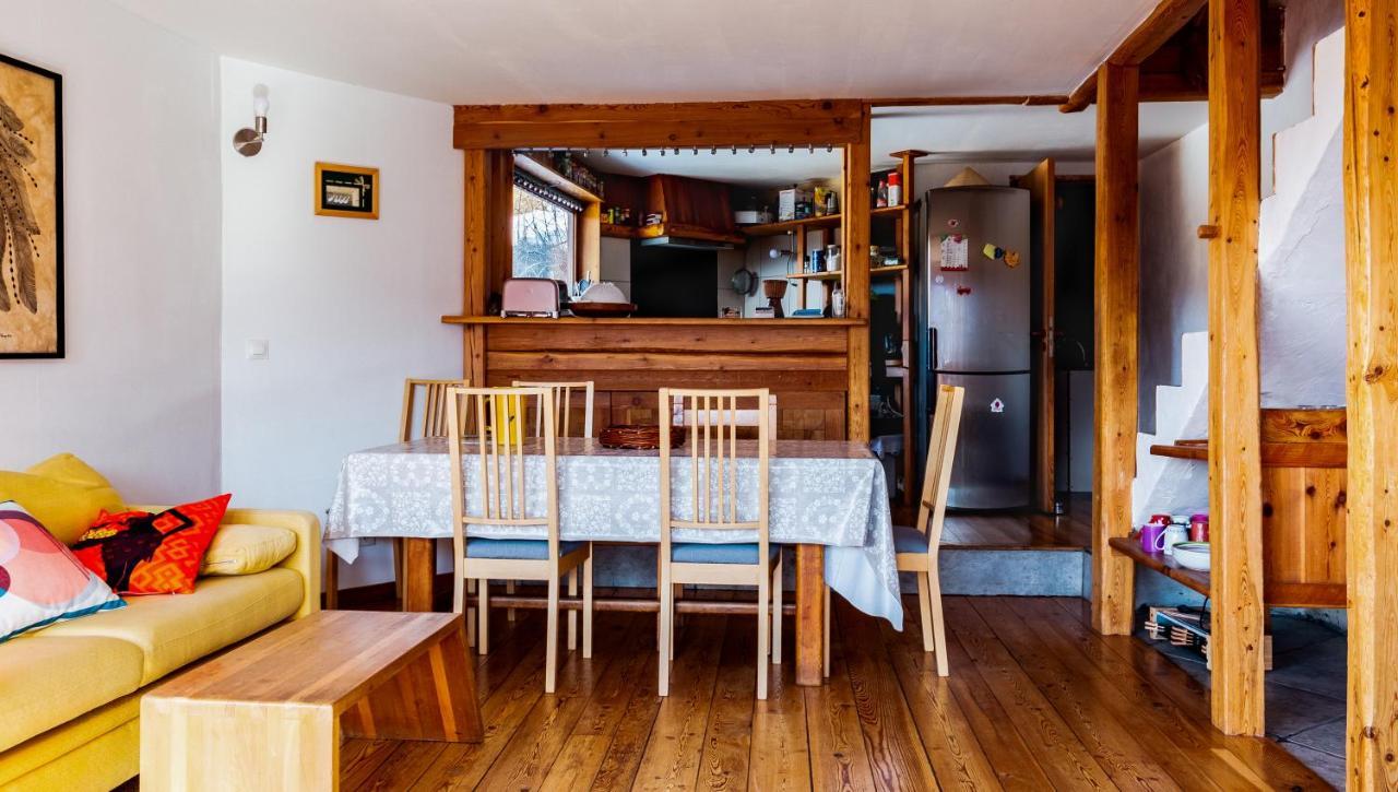 Chalet Panoramique Château-Ville-Vieille Esterno foto