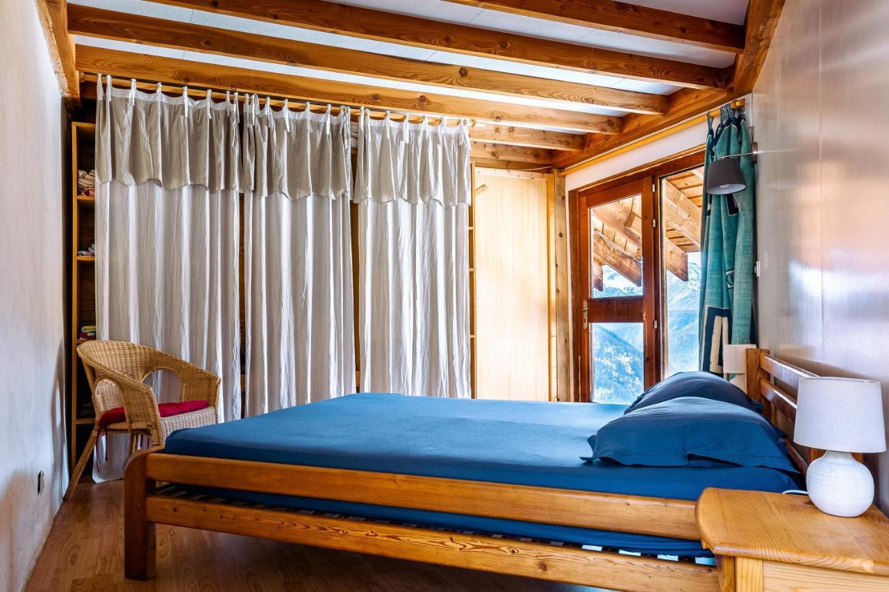 Chalet Panoramique Château-Ville-Vieille Esterno foto